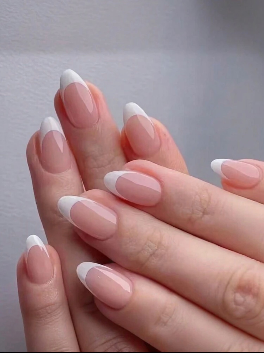 Press on nails