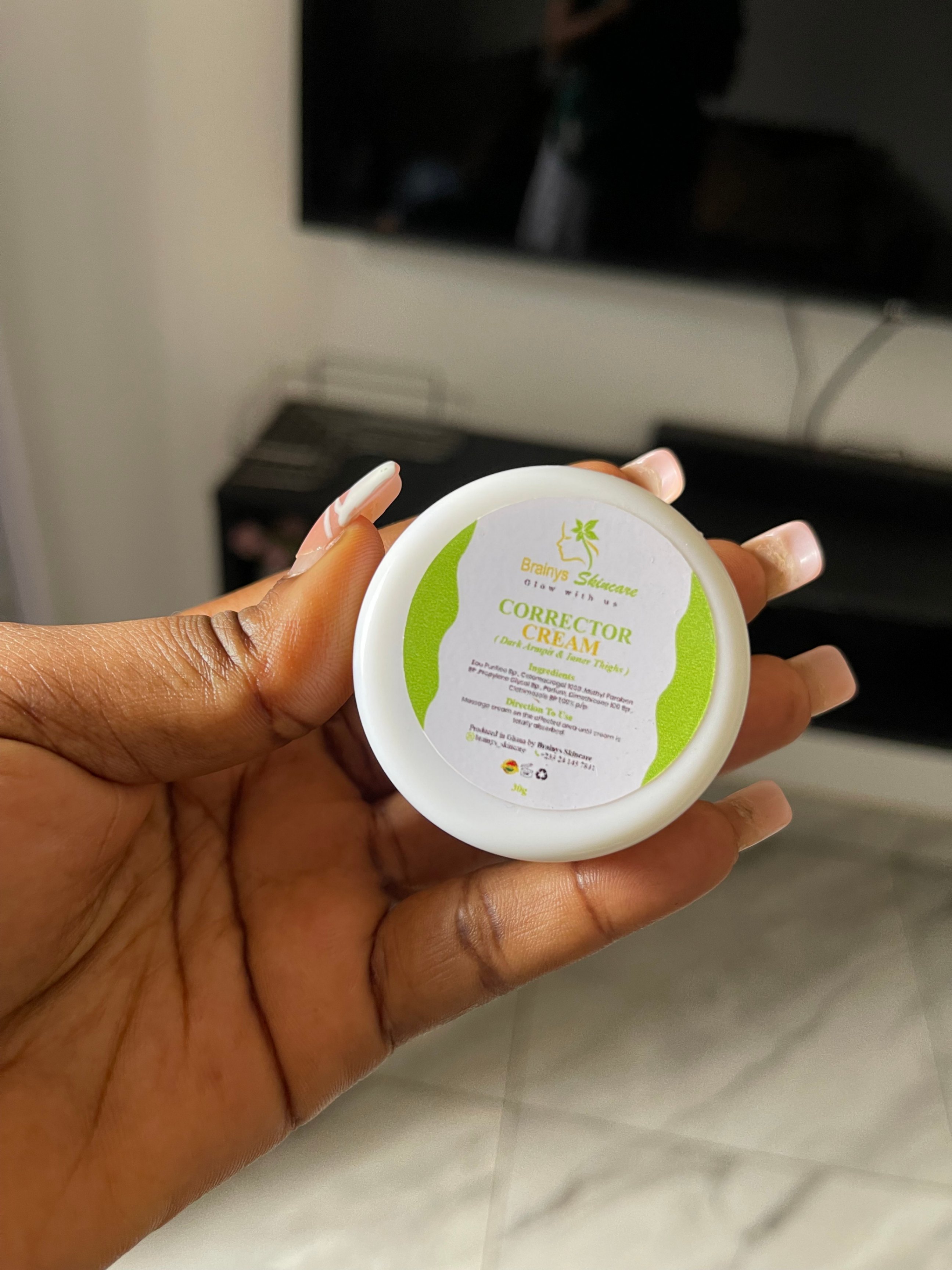 Lightening Cream (Dark Arm &amp; Thigh)