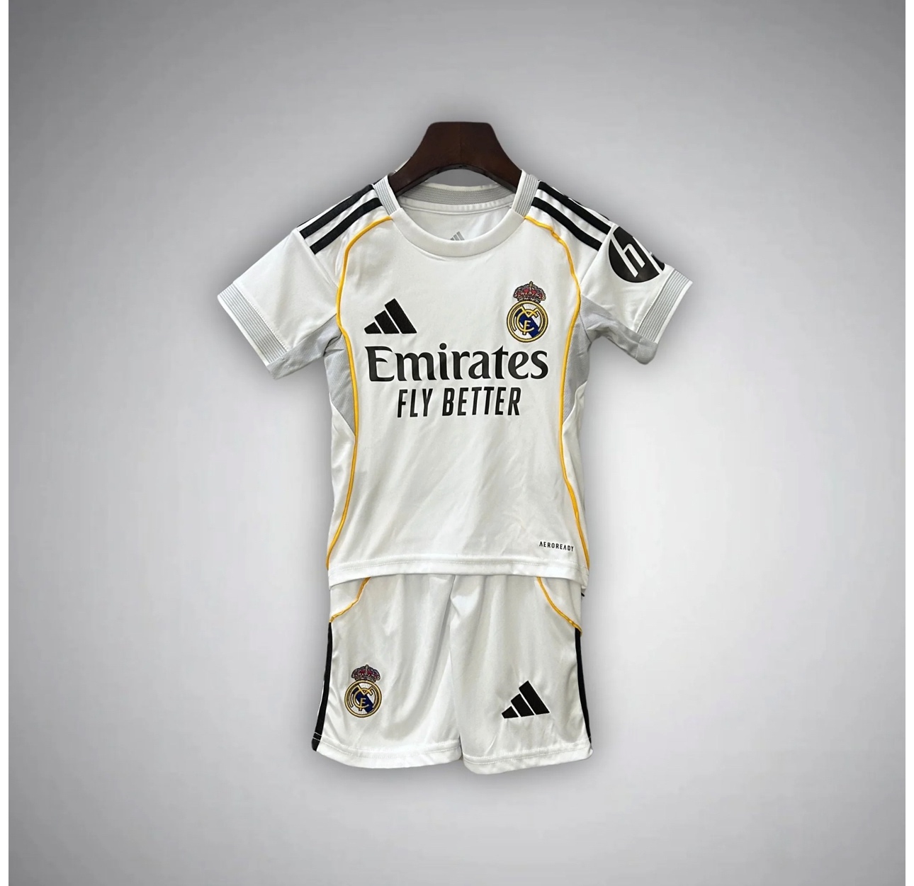 Real Madrid Home 2025 - Kids