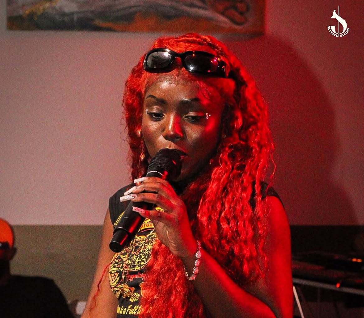 Dove Nicol — Ria Boss Open Mic Takeover session still