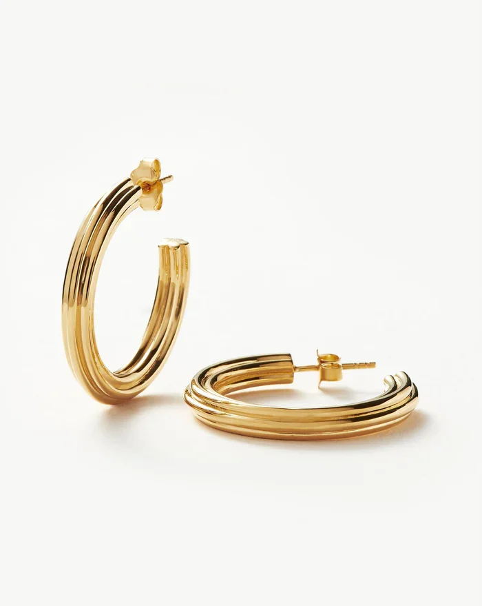 RIDGE MEDIUM HOOP EARRINGS