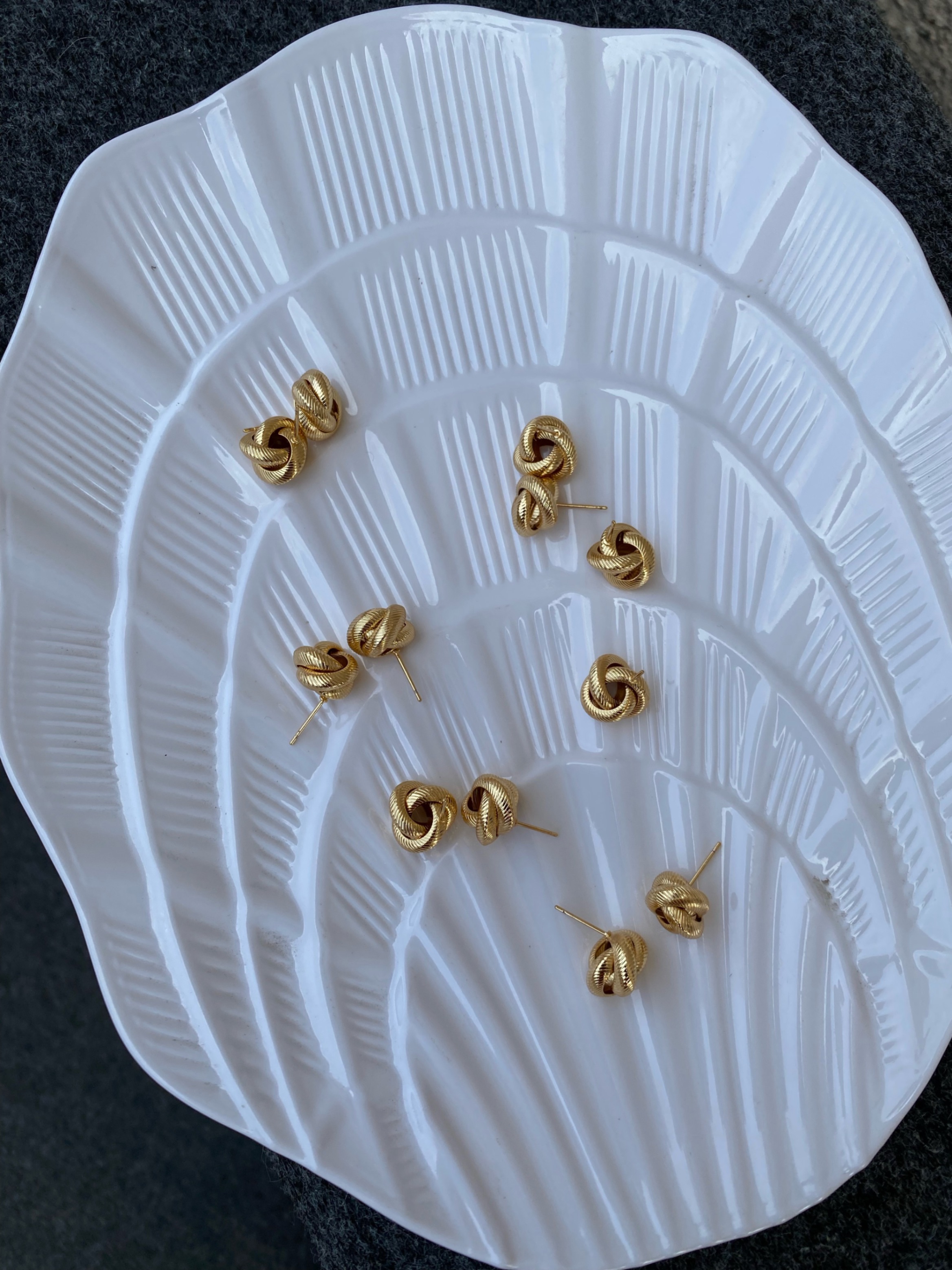 Gold copper Earrings